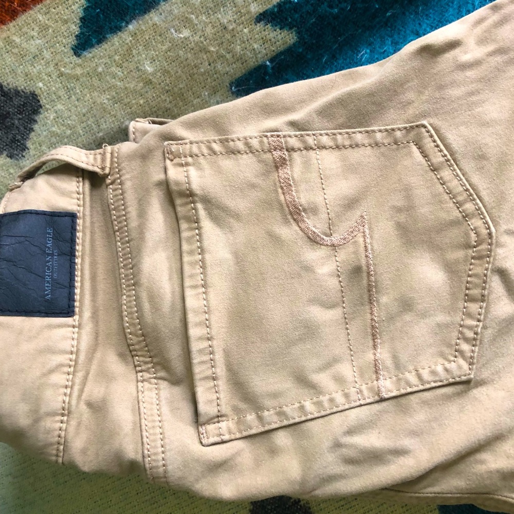 American Eagle Khaki Jeggings
